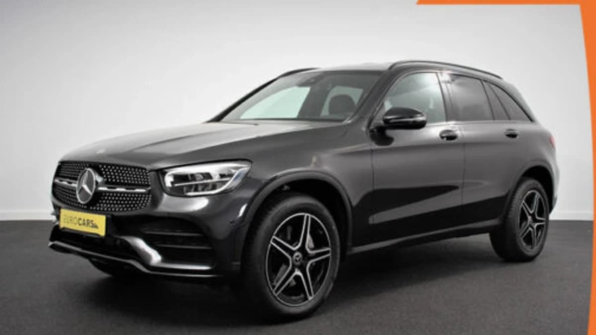 Mercedes-Benz GLC 300e 4-MATIC Business AMG — foto 1