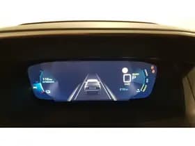 Peugeot E-2008 EV Allure Pack 50 kWh thumbnail 13