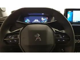 Peugeot E-2008 EV Allure Pack 50 kWh thumbnail 8