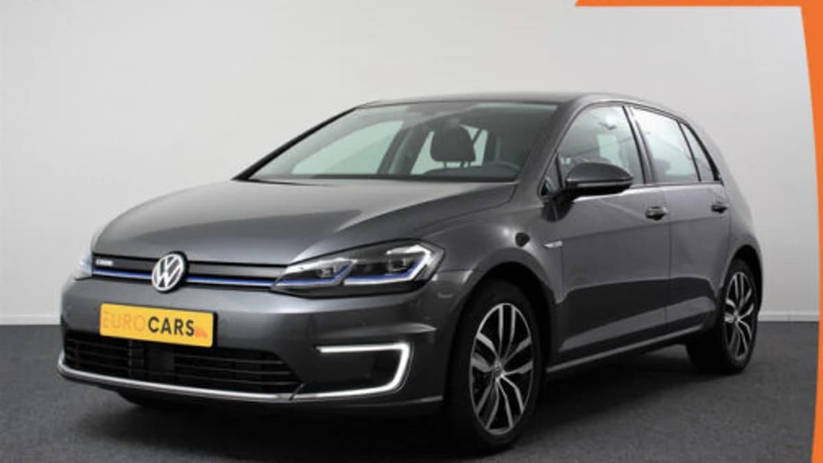 Volkswagen E-Golf Edition — foto 1