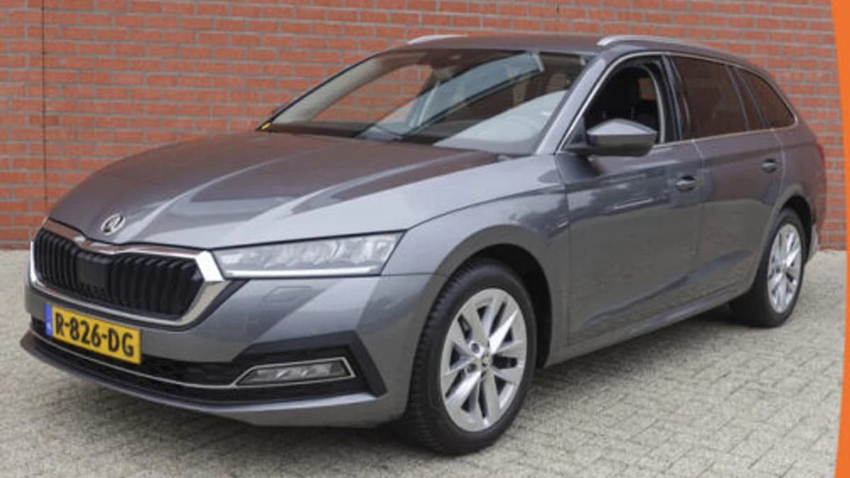 Škoda Octavia Combi 1.0 TSI 110pk Business Edition Plus — foto 1