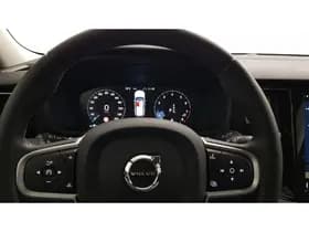 Volvo V60 2.0 B4 197 pk Automaat Momentum Pro thumbnail 17