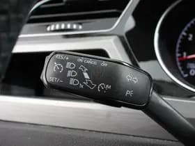 Volkswagen Touran 1.4 TSI Highline 7p thumbnail 16