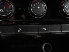 Volkswagen Touran 1.4 TSI Highline 7p thumbnail 25