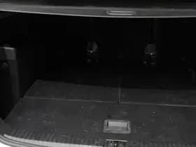 Volkswagen Touran 1.4 TSI Highline 7p thumbnail 32