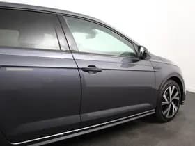 Volkswagen Polo 1.0 TSI 70kW DSG R-Line Design Pack thumbnail 28
