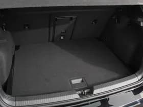 Volkswagen Golf 1.5 eTSI R-Line thumbnail 32