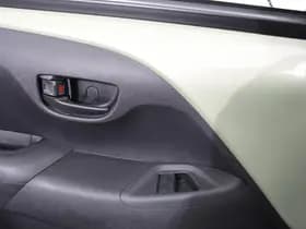 Peugeot 108 1.0 e-VTi Style thumbnail 10