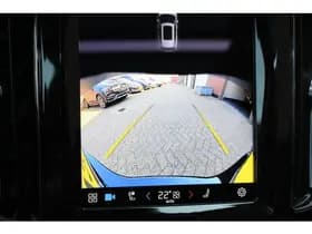 Volvo XC60 2.0 T6 398pk Plug-in hybrid AWD Plus Dark thumbnail 2