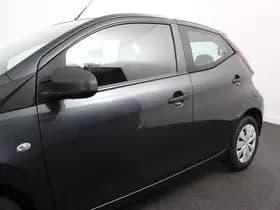 Toyota Aygo 1.0 VVT-i x-fun thumbnail 24