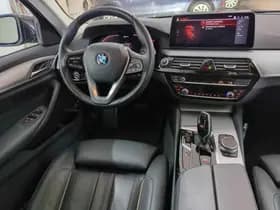 BMW 5 Serie Touring 520e Business Edition Plus thumbnail 4