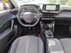 Peugeot 2008 1.2 PureTech Blue Lease Allure thumbnail 4