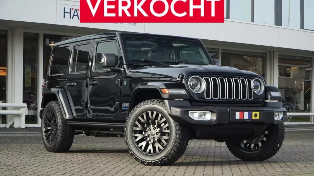 Jeep Wrangler Unlimited 4xe 380 Sahara I Sky One I 4 JAAR GARANTIE I NW. MODEL — foto 1