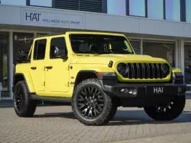 Jeep Wrangler Unlimited 4xe 380 Sahara I BRUTE 20 inch I ACC I Softtop en Hardtop thumbnail 1