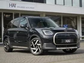 MINI Countryman E Favoured S 66.5 kWh I Pano I 19 inch I Head-up thumbnail 1