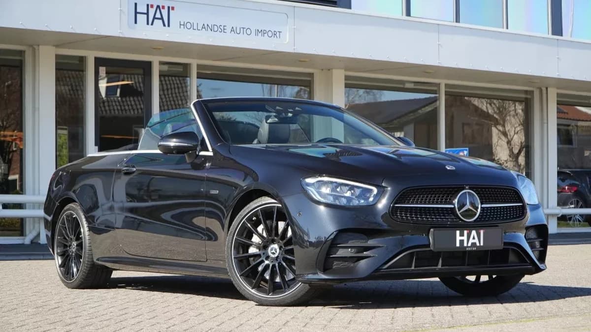 Mercedes-Benz E-Klasse Cabrio 300 I AMG I ACC I Night Edition I Airscarf I — foto 1