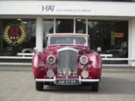 Bentley MK VI Drophead Coupe by Abbott MK VI thumbnail 2