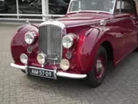Bentley MK VI Drophead Coupe by Abbott MK VI thumbnail 3