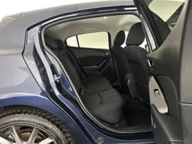Mazda 3 thumbnail 12