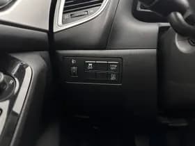 Mazda 3 thumbnail 21