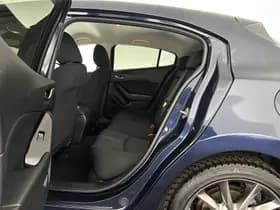 Mazda 3 thumbnail 10