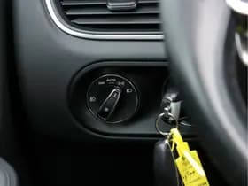 Porsche Macan thumbnail 19