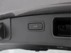 Porsche Macan thumbnail 25