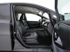 Nissan Leaf thumbnail 12