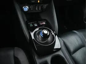 Nissan Leaf thumbnail 13