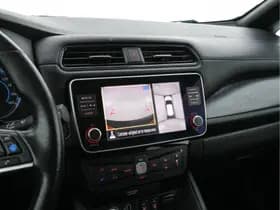 Nissan Leaf thumbnail 16