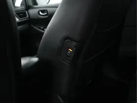 Nissan Leaf thumbnail 24