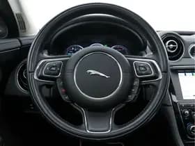 Jaguar Xj thumbnail 18