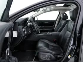 Jaguar Xj thumbnail 10