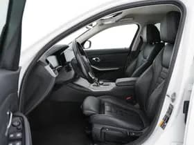 Bmw 3 serie thumbnail 9