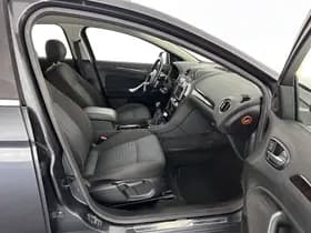 Ford Mondeo thumbnail 11