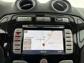 Ford Mondeo thumbnail 12