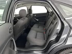 Ford Mondeo thumbnail 9