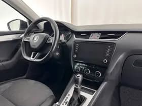 Skoda Octavia thumbnail 7