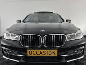 Bmw 7 serie thumbnail 3