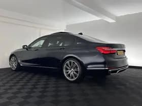 Bmw 7 serie thumbnail 5