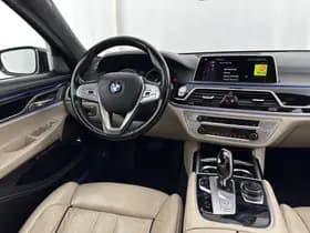 Bmw 7 serie thumbnail 9