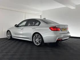Bmw 3 serie thumbnail 5