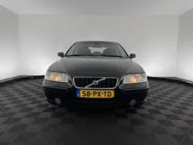 Volvo S60 thumbnail 2