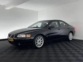 Volvo S60 thumbnail 3