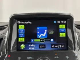 Opel Ampera thumbnail 12