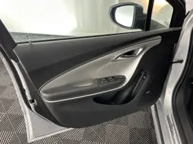 Opel Ampera thumbnail 22