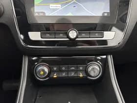 Mg Zs ev thumbnail 16