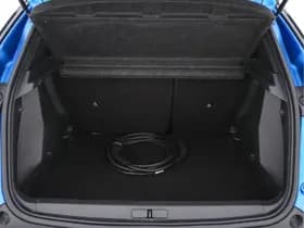 Peugeot E 2008 thumbnail 11