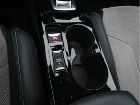 Peugeot E 2008 thumbnail 13