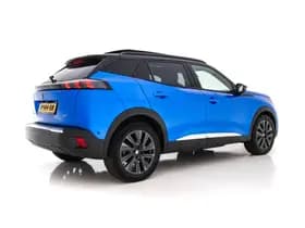 Peugeot E 2008 thumbnail 7